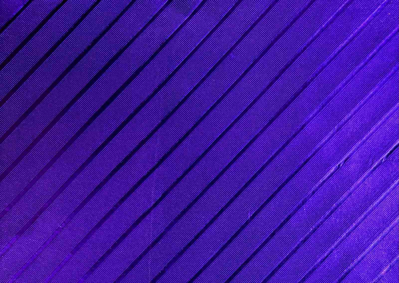 Line Embossed Indigo Colour Chocolate Foil
